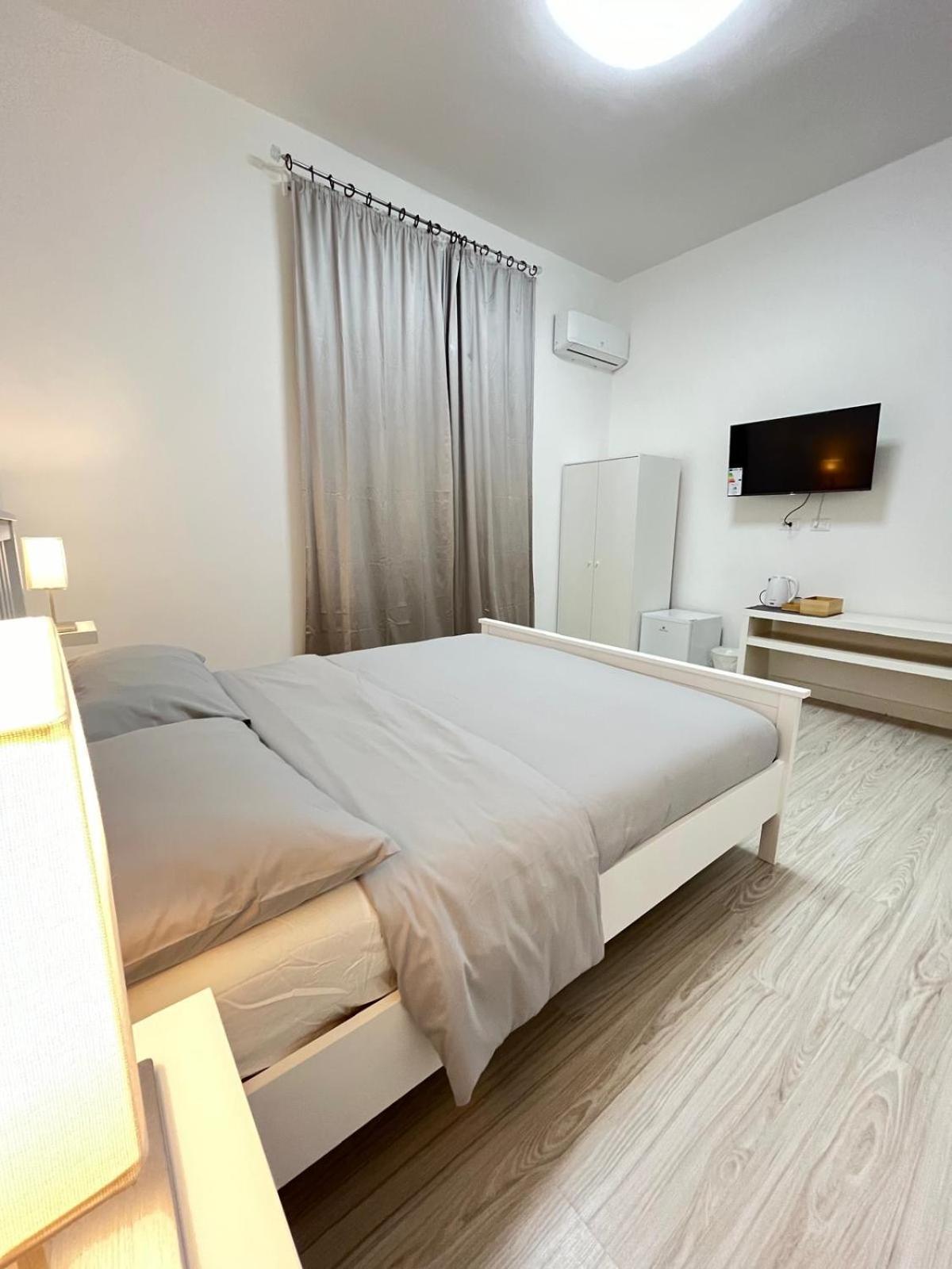 Bed and Breakfast The House Of Brindisi Рим Экстерьер фото